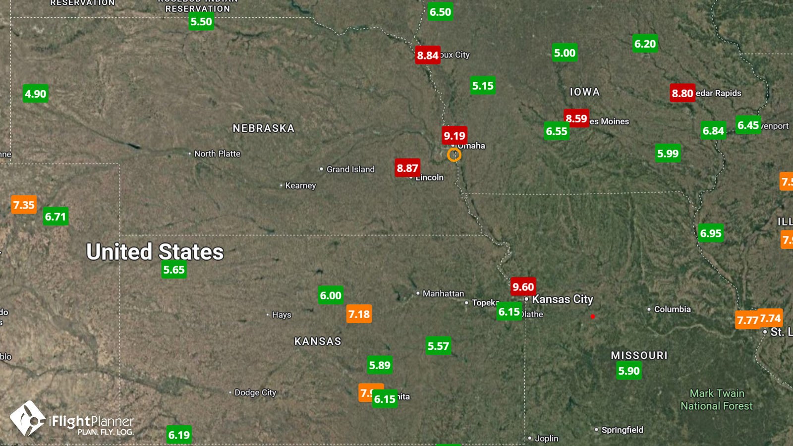 iFlightPlanner platform screenshot highlighting pricing in the Central region for JET A Full Service